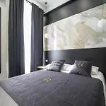 Elite Rooms