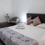 Tiluri