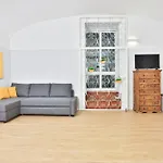 Urban Living In Chiaia - Close To Grenoble