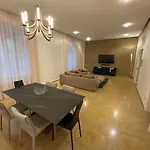 Luxury House With Parking