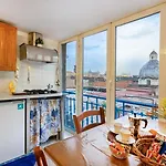 Uanema House