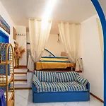 Uanema House