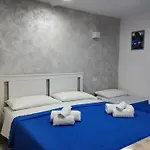 Dimora Maradona Ai Quartieri Spagn0Li