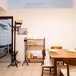 Villari Guest House By Domusextra