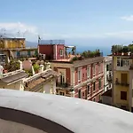 Tu Casa: Picturesque Guest House Napoli