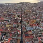 Nennella A Spaccanapoli