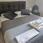 Napoli Ruggiero\'S Apartament