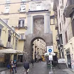 Napoli Centro Storico Un Passo Da San Gennaro