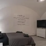 Dietro Al Plebiscito Luxury Suite