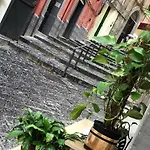 Casa Mari\' Centro Storico Vicino Hotel Caracciolo