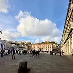 Palazzo Chiatamone