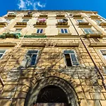 Le Radici Di Parthenope