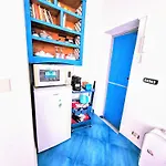 Casa Lego Small Room With Terrace