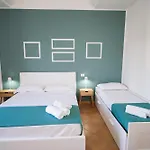Morant Guest Room