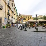 Piazza Miraglia - Apartment By Wonderful Italy