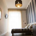 Rooms Garibaldi