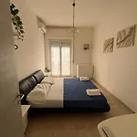 Habitat: Luxury Home Napoli Centro