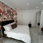 Savior Deluxe Rooms