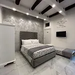 Casa Tolentino Al Centro Di Napoli