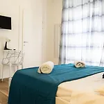 La Bella Partenope
