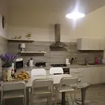Le Bon Bon