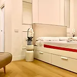 Raffaella Home