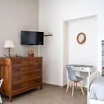 Tinellari Rooms