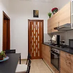 Am Apartment Napoli - Tra Il Centro E La Stazione Centrale