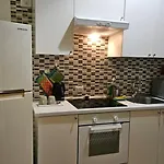 Studio Flat 381