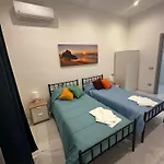 M2 Apartment