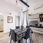 Palazzo Mormando - Modern Apartment