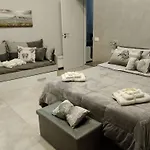 Mary House Napoli Centro