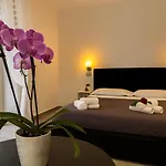 Napoli Vibes Rooms