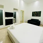 Garibaldi 118 Luxury Apartment