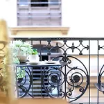 Guli\'S Suite - Lusso E Comfort In Centro Storico