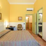 Hotel Mergellina