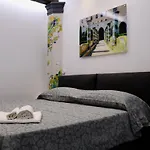 The Boutique Napoli Suite