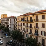 Cairoli - Spacious Apartment Close To Central Station