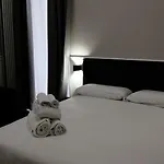 Kukka Rooms