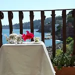Donn\'Anna B&B Room With A View