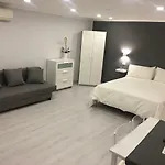 The Lux B&B Napoli Mergellina