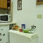 Fira\'S Home
