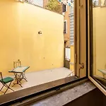 Casasu - Appartamento Con Terrazzo Al Vomero