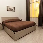 Casasu - Appartamento Con Terrazzo Al Vomero