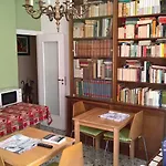 B&B Bibliotechina