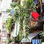 Vecchia Napoli - Tribunali
