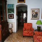 Arturo\'S House