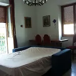 Luce Di Napoli