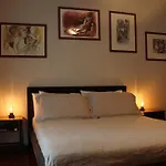 Finest Apartment - Nel Cuore Di Napoli