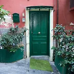 Casa Sant\'Anna